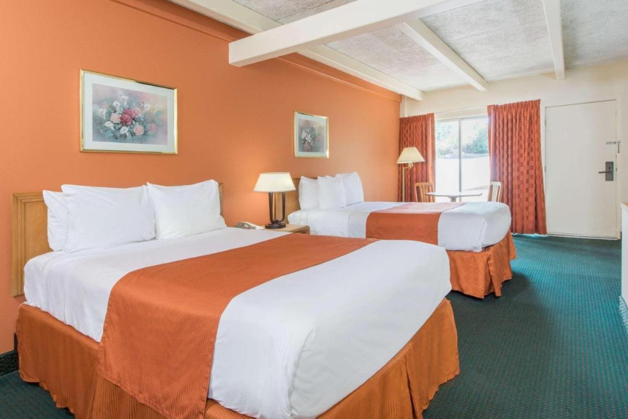 Haven Inn & Suites St Louis Hazelwood - Airport North 外观 照片