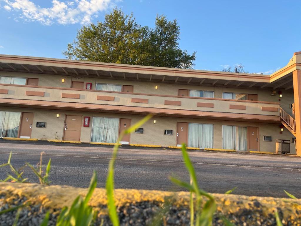 Haven Inn & Suites St Louis Hazelwood - Airport North 外观 照片