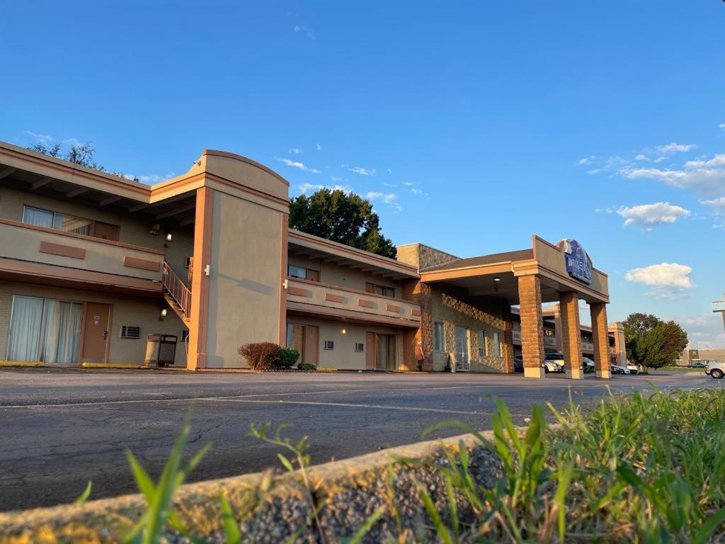 Haven Inn & Suites St Louis Hazelwood - Airport North 外观 照片